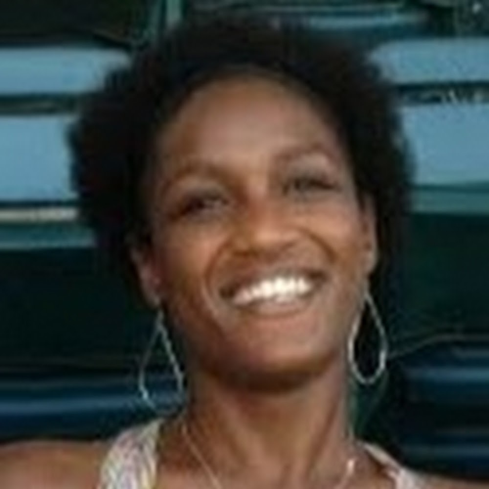 Meet your Posher, Michele